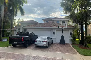 1360 Victoria Isle Dr, Weston, FL 33327 - Photo 4
