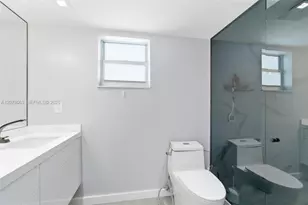 1428 Euclid Ave, Miami Beach, FL 33139 - Photo 16