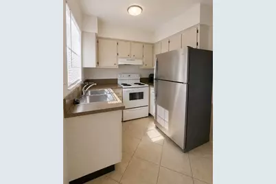 1231 NE 23rd Ave #3, Pompano Beach, FL 33062 - Photo 4