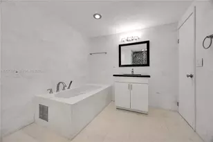 3709 Alhambra Ct, Coral Gables, FL 33134 - Photo 32