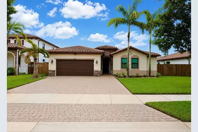 167 SE 24th Ave, Homestead, FL 33033 - Photo 1
