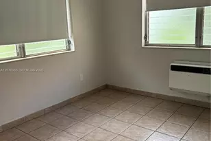 435 SW 5th Ave, Miami, FL 33130 - Photo 2