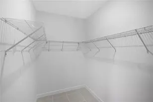 18672 SW 136th Ct, Kendall, FL 33177 - Photo 4