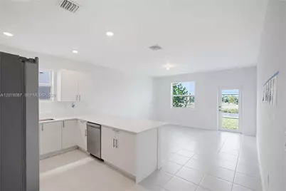 18672 SW 136th Ct, Kendall, FL 33177 - Photo 28