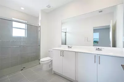 18672 SW 136th Ct, Kendall, FL 33177 - Photo 10