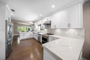 2400 Trapp Ave, Miami, FL 33133 - Photo 14