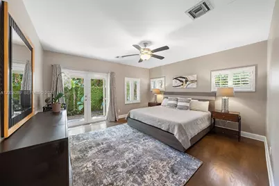 2400 Trapp Ave, Miami, FL 33133 - Photo 20