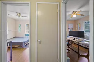 14031 NW 5th Ave, Miami, FL 33168 - Photo 22