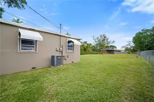 14031 NW 5th Ave, Miami, FL 33168 - Photo 16