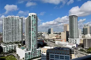 31 SE 5th St, Miami, FL 33131 - Photo 14