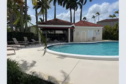 20105 NE 3rd Ct #6, Miami, FL 33179 - Photo 20
