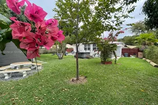 1545 NE 138th St, North Miami, FL 33161 - Photo 22