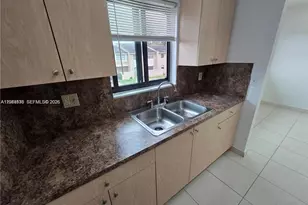 15439 SW 80th St, Miami, FL 33193 - Photo 6