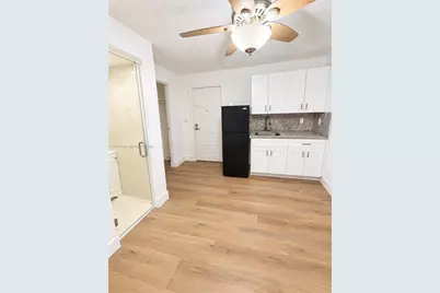 1721 SW 14th St #D, Miami, FL 33145 - Photo 2