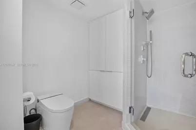200 Golden Isles Dr #306, Hallandale Beach, FL 33009 - Photo 28