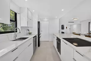 200 Golden Isles Dr, Hallandale Beach, FL 33009 - Photo 14
