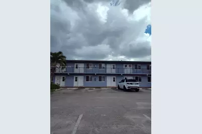 655 Eldron Dr #26, Miami Springs, FL 33166 - Photo 2