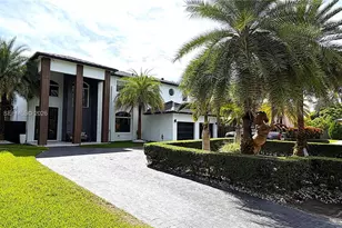 8211 SW 122nd Ave, Miami, FL 33183 - Photo 1
