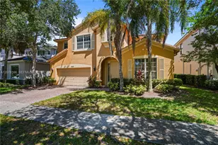 19143 Crystal St, Weston, FL 33332 - Photo 2
