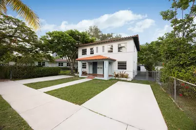 2332 SW 26th Ln, Miami, FL 33133 - Photo 2