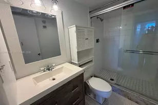 500 Executive Center Dr, West Palm Beach, FL 33401 - Photo 8