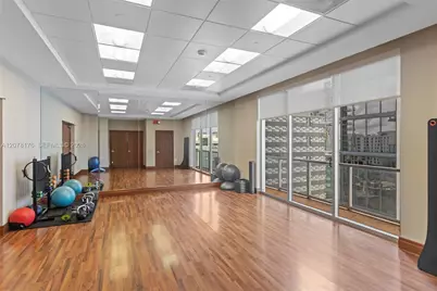 1060 Brickell Ave #2601, Miami, FL 33131 - Photo 28