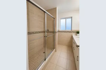 15330 Durnford Dr, Miami Lakes, FL 33014 - Photo 8