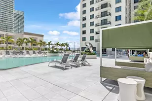 999 SW 1st Ave, Miami, FL 33130 - Photo 32