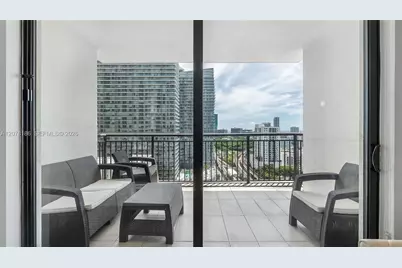 999 SW 1st Ave #2004, Miami, FL 33130 - Photo 4