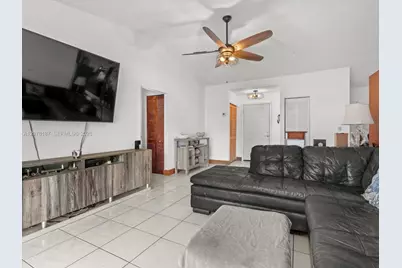 939 S Bluebird Ln, Homestead, FL 33035 - Photo 28