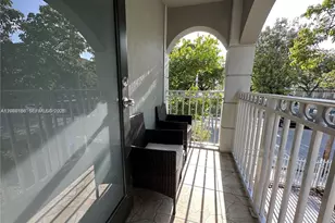 875 NW 2nd St, Miami, FL 33128 - Photo 16