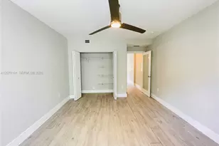 1100 10th St, Miami Beach, FL 33139 - Photo 4