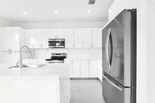 22555 SW 125th Ave, Miami, FL 33170 - Photo 8