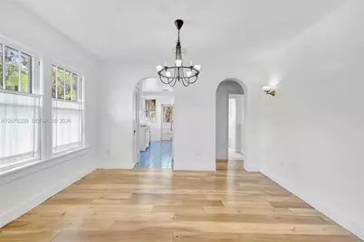 1031 SW 4th St, Fort Lauderdale, FL 33312 - Photo 8
