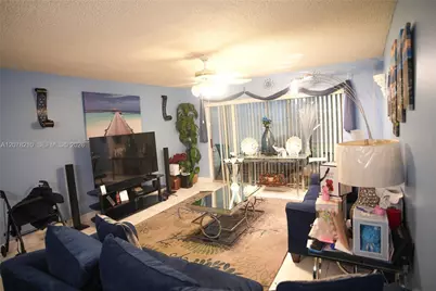 3774 Inverrary Blvd #101P, Lauderhill, FL 33319 - Photo 2