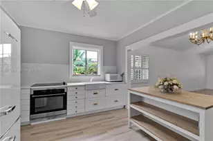 50 NW 26th Ave, Miami, FL 33125 - Photo 8