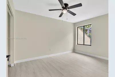 8813 Paradise Ct, Tamarac, FL 33321 - Photo 16