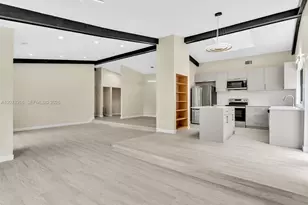 8813 Paradise Ct, Tamarac, FL 33321 - Photo 10