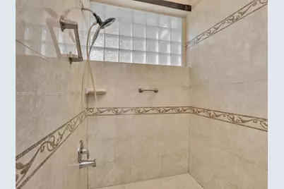 8813 Paradise Ct, Tamarac, FL 33321 - Photo 26