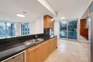 1331 Brickell Bay Dr, Miami, FL 33131 - Photo 10