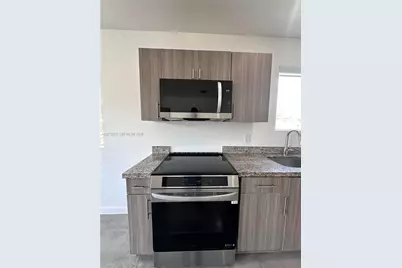 165 NW 39th St #3, Miami, FL 33127 - Photo 4