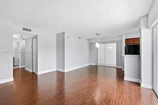 7610 Westwood Dr, Tamarac, FL 33321 - Photo 14