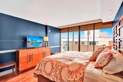 5757 Collins Ave #2004, Miami Beach, FL 33140 - Photo 8