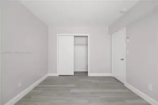 1999 N Glades Dr, North Miami Beach, FL 33162 - Photo 12