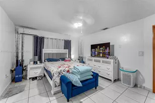 325 SW 122nd Ave, Miami, FL 33184 - Photo 8