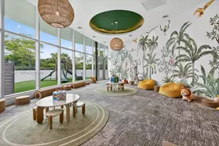 700 NE 24th St, Miami, FL 33137 - Photo 26