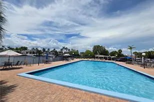 701 Three Islands Boulevard, Hallandale Beach, FL 33009 - Photo 16