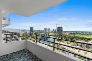 600 Three Islands Boulevard, Hallandale Beach, FL 33009 - Photo 8