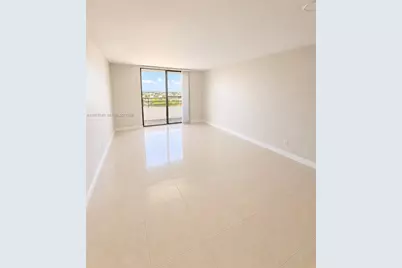 600 Three Islands Blvd #1707, Hallandale Beach, FL 33009 - Photo 2