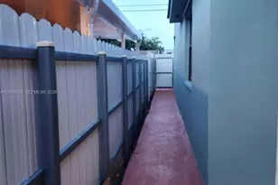 120 NW 18th Ave, Miami, FL 33125 - Photo 18